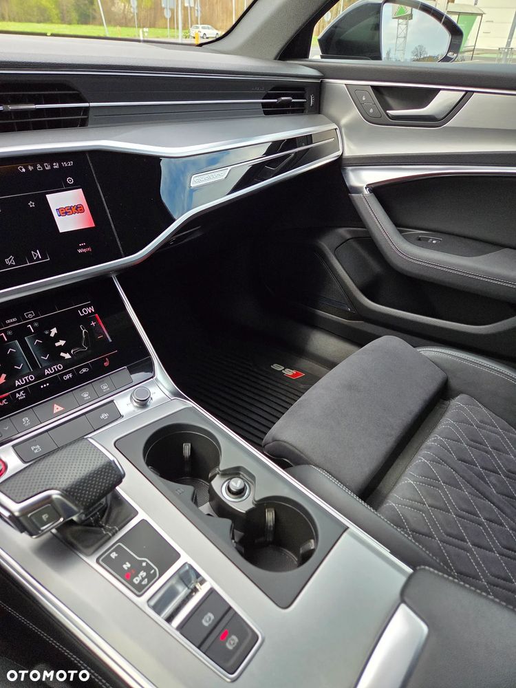 Audi S6 Avant - 18