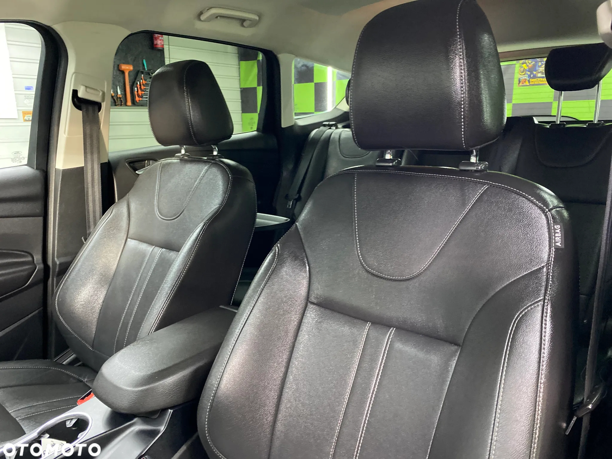 Ford Kuga 2.0 TDCi 4WD Titanium Plus - 10