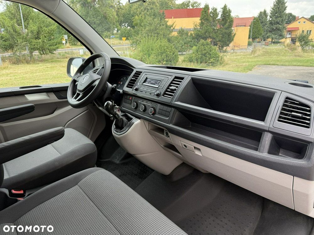 Volkswagen Transporter - 36