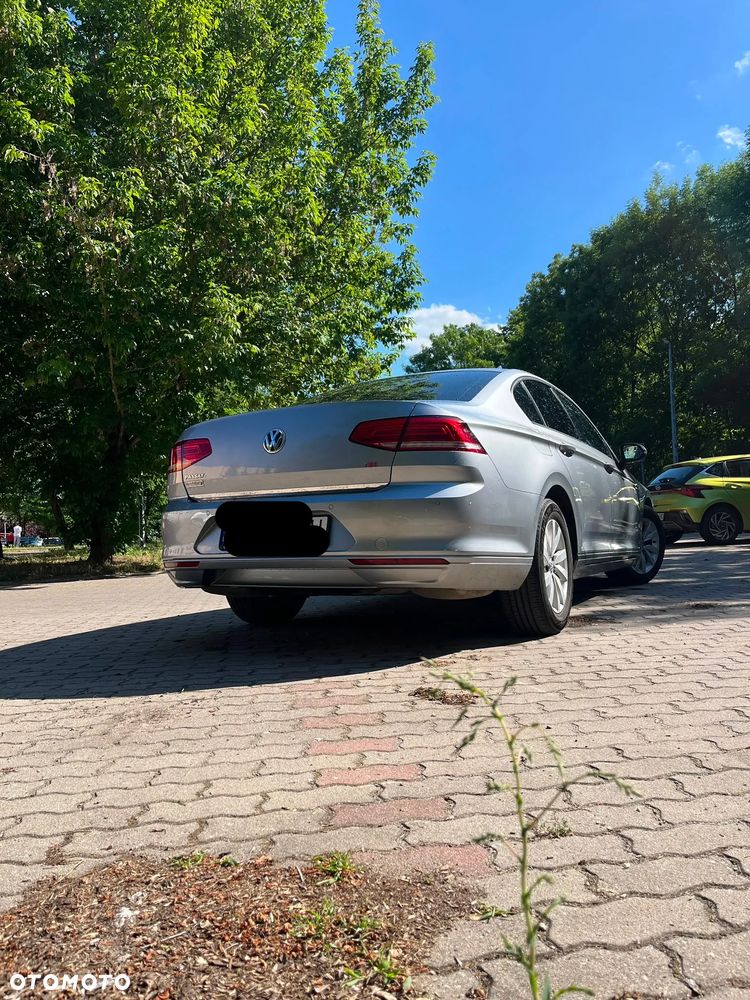 Volkswagen Passat 1.5 TSI EVO Comfortline - 4