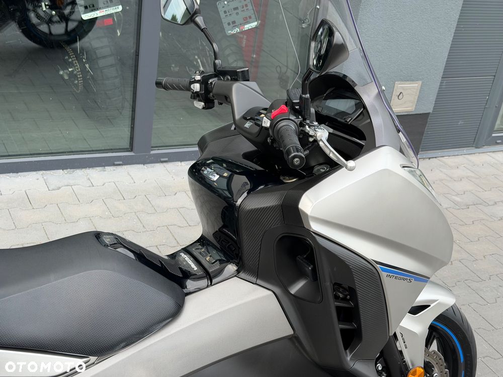 Honda NC - 13