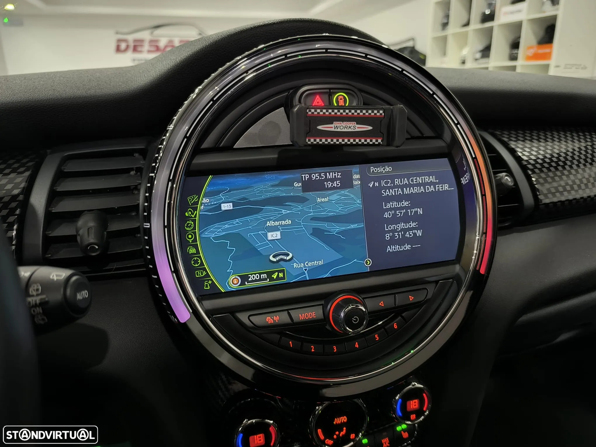 MINI 3 Portas John Cooper Works Sport Aut. - 53