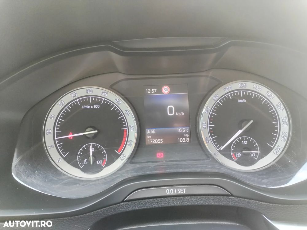 Skoda Karoq 2.0 TDI SCR Soleil - 12