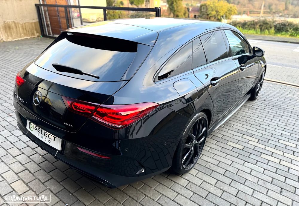 Mercedes-Benz CLA 250 e Shooting Brake AMG Line - 12