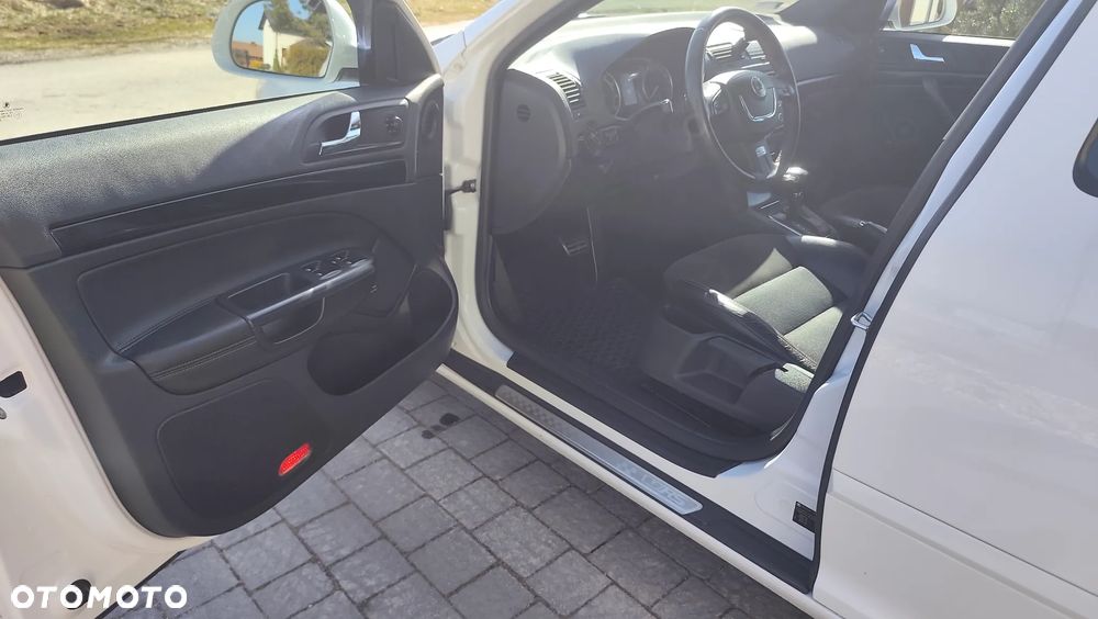 Skoda Octavia - 16