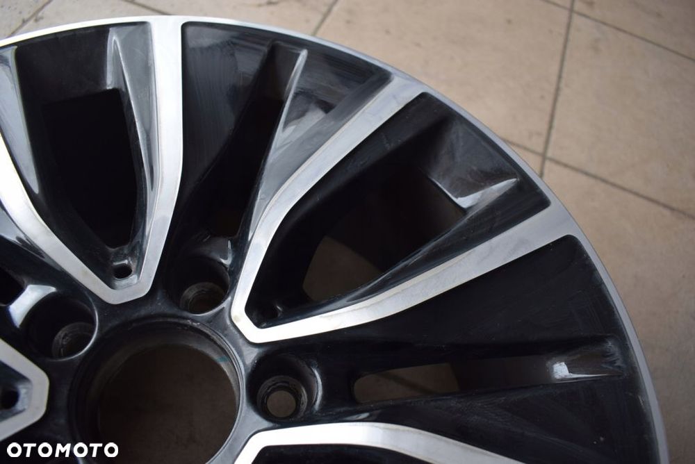 Felga aluminiowa Mercedes 7Jx17 5x112 ET48.5 - 9