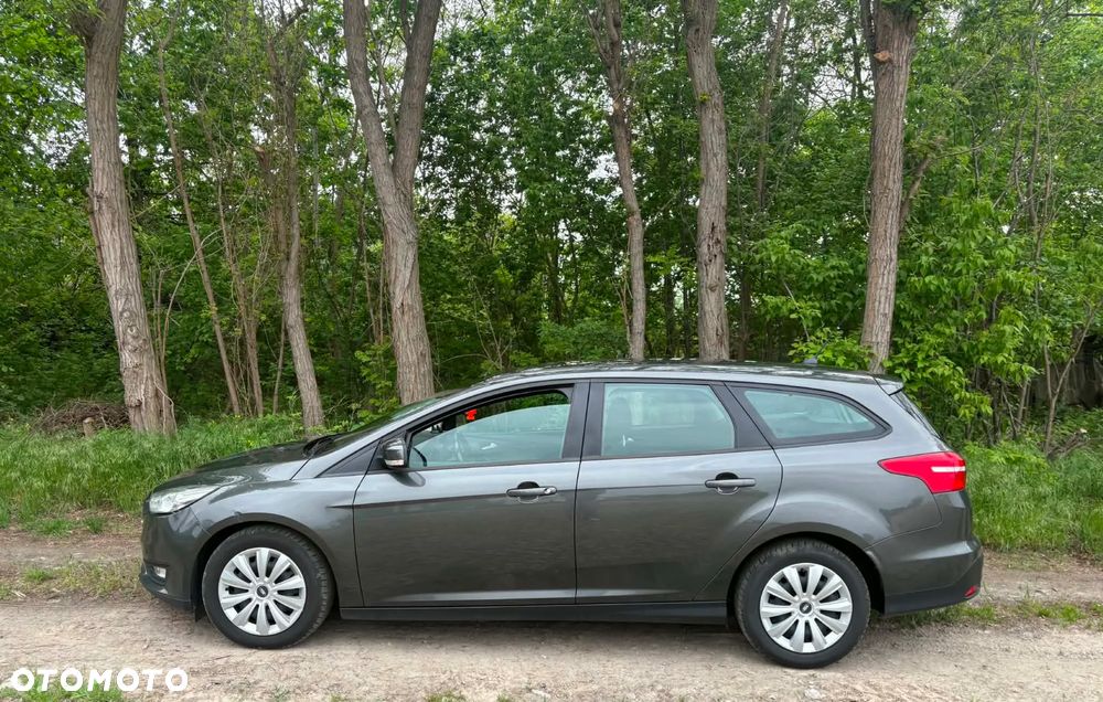 Ford Focus 1.5 TDCi Trend - 5