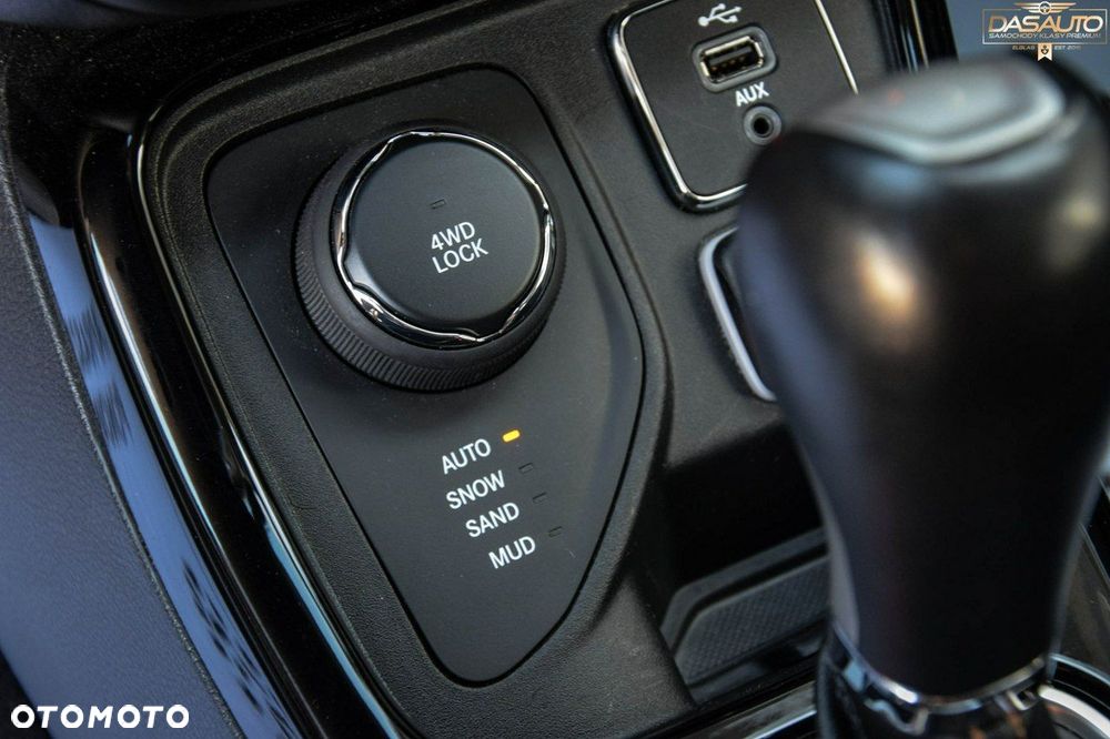 Jeep Compass 1.4 TMair Limited 4WD S&S - 26