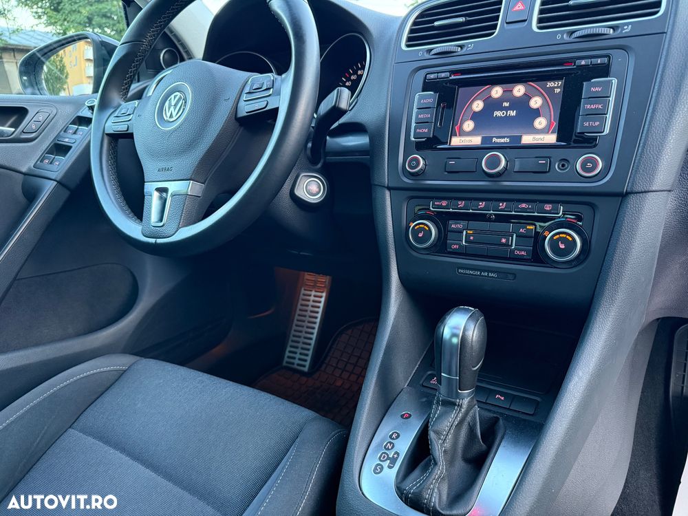 Volkswagen Golf - 18