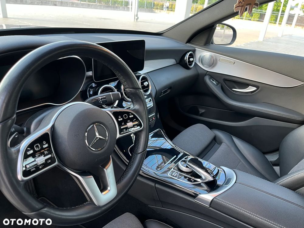 Mercedes-Benz Klasa C 300 de 9G-TRONIC Avantgarde - 19