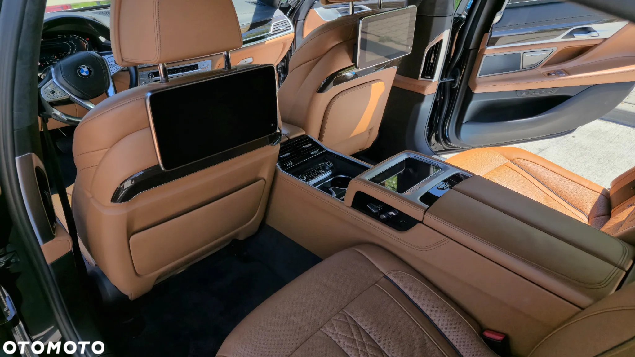 BMW Seria 7 750Li xDrive - 8