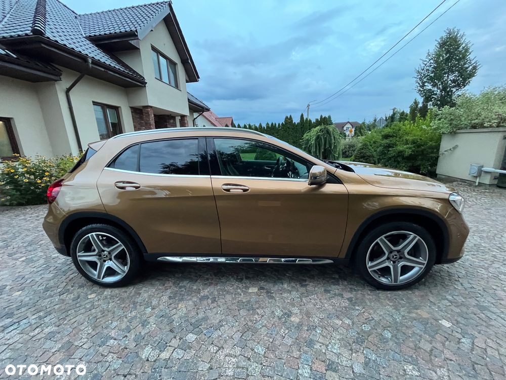 Mercedes-Benz GLA 220 4-Matic AMG Line - 7