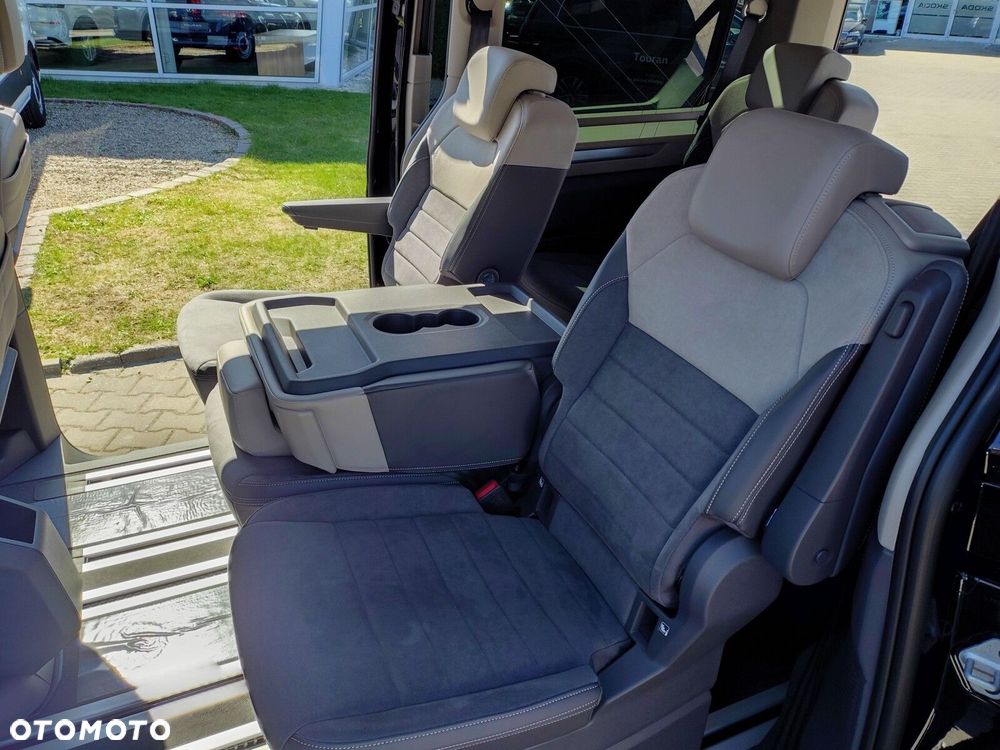 Volkswagen multivan Style L2; 2,0TDI SCR 110kW/150KM 7-bieg. DSG; r.o:3124 mm - 25