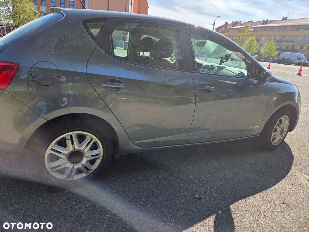 Seat Ibiza 1.4 16V Reference - 5