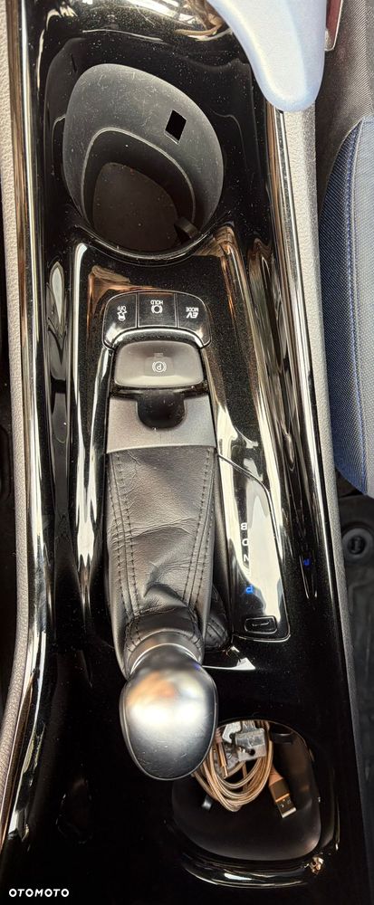 Toyota C-HR - 10