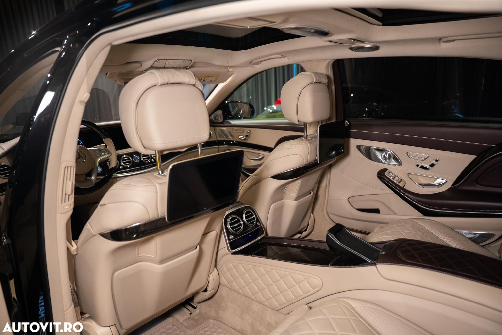 Mercedes-Benz S - 19