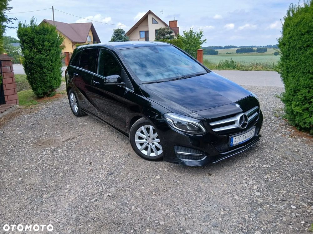 Mercedes-Benz Klasa B 180 d Edition - 1