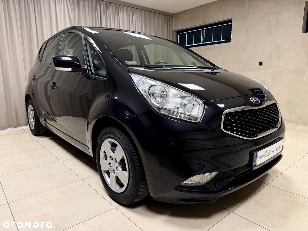 Kia Venga 1.6 L - 6