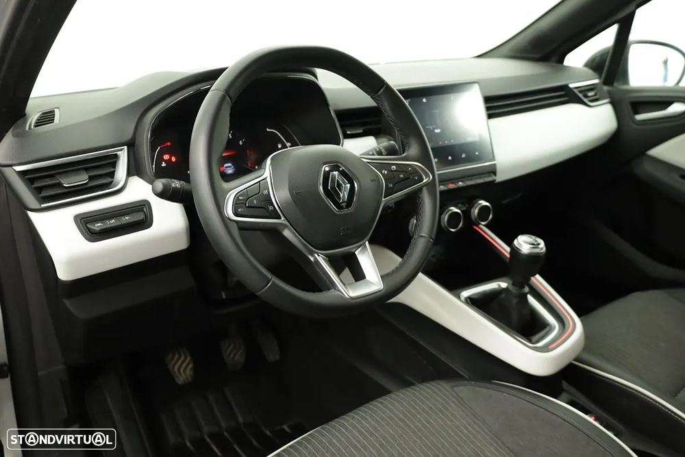 Renault Clio 1.0 TCe Techno - 8