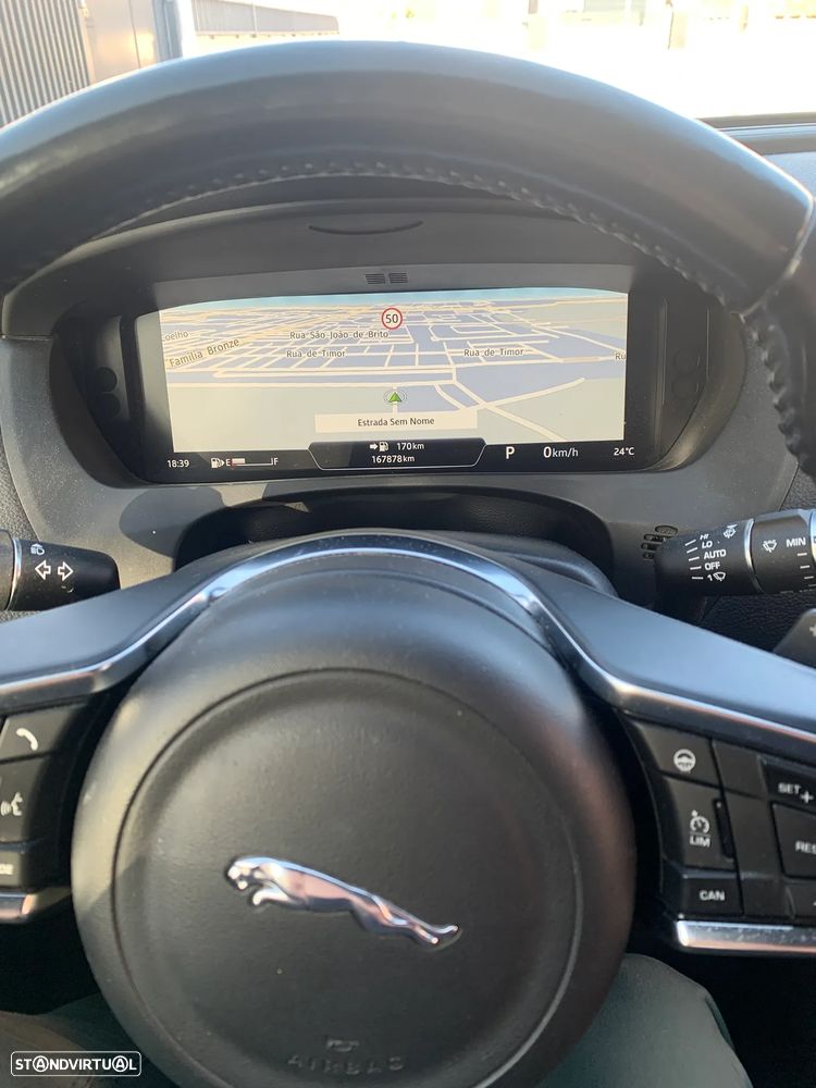 Jaguar F-Pace 20d AWD Aut. Prestige - 8