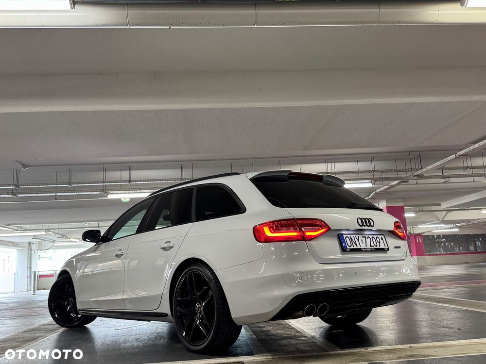 Audi A4 Avant 2.0 TDI DPF quattro S tronic S line Sportpaket - 6