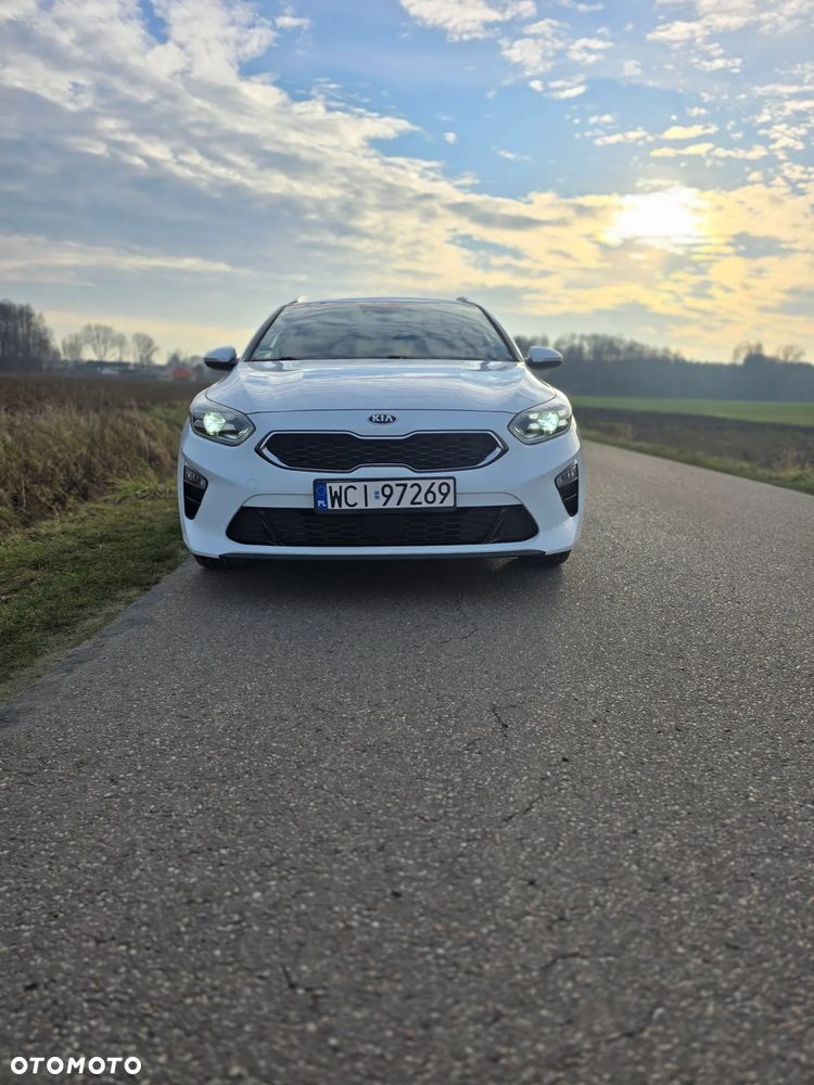 Kia Ceed 1.6 CRDi Spirit - 4