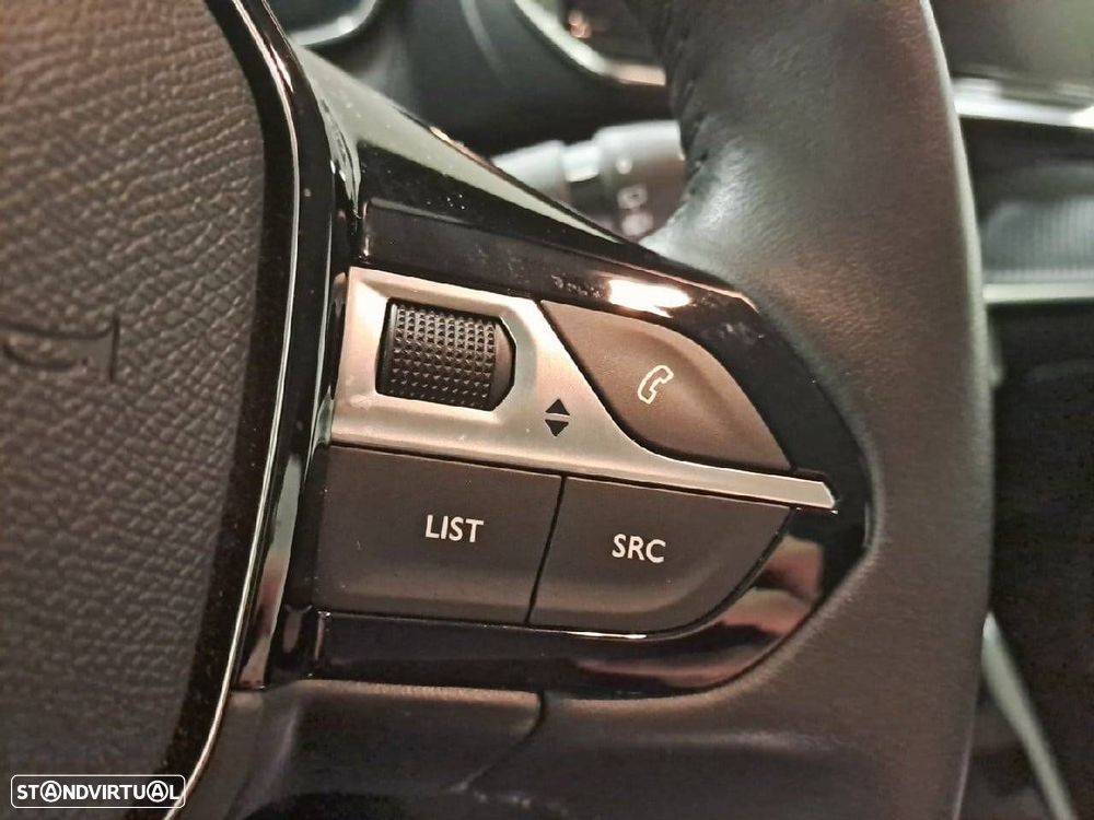 Peugeot 208 1.2 PureTech Style - 17