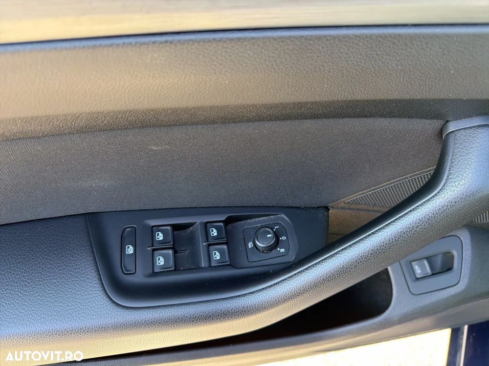 Volkswagen Passat 2.0 TDI Advance - 13