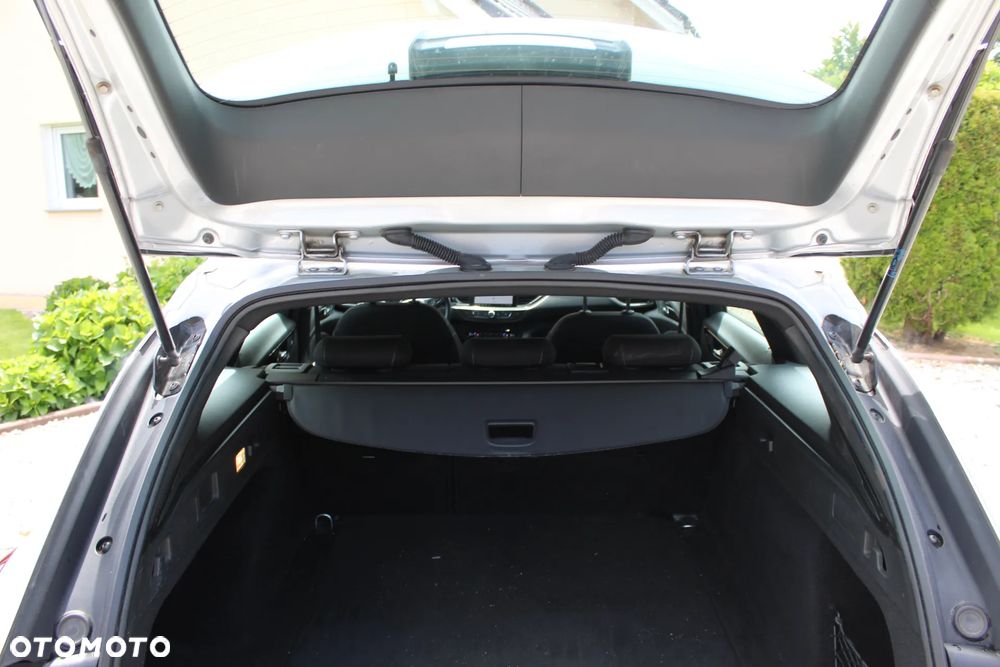 Opel Insignia 2.0 CDTI Elegance S&S - 8