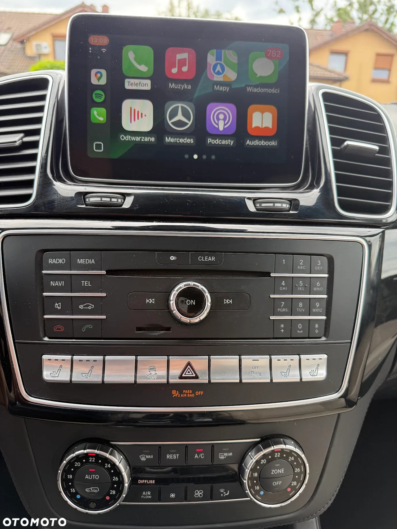 Mercedes-Benz GL 500 4Matic (BlueEFFICIENCY) 7G-TRONIC - 14