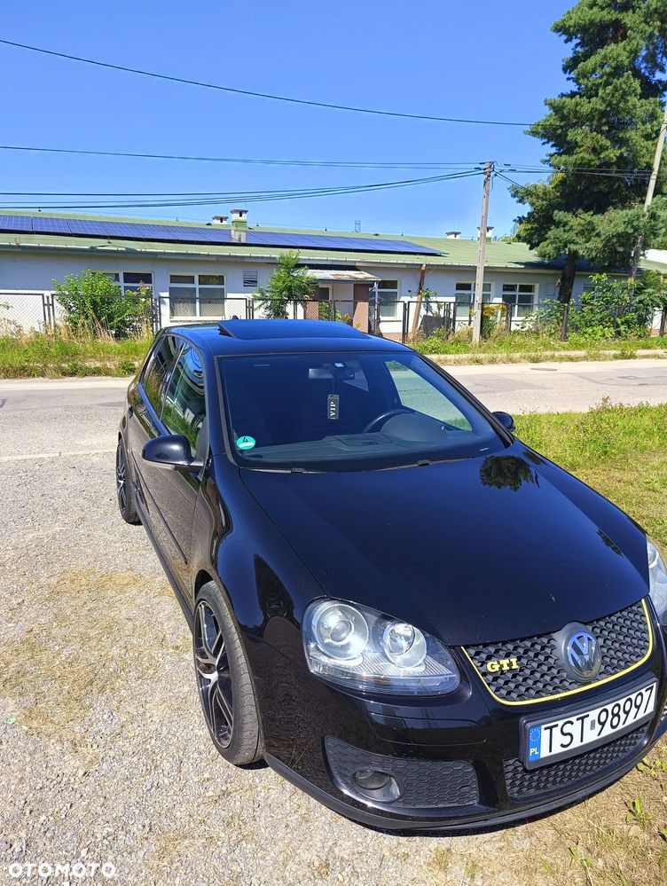 Volkswagen Golf 2.0 TSI GTI - 1