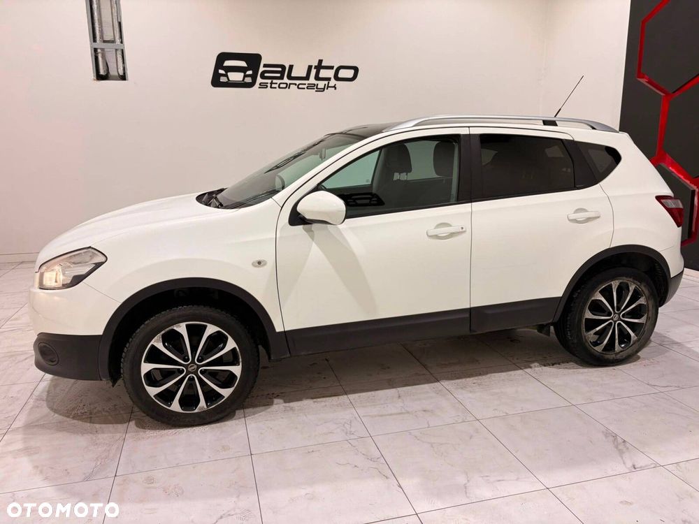 Nissan Qashqai - 2