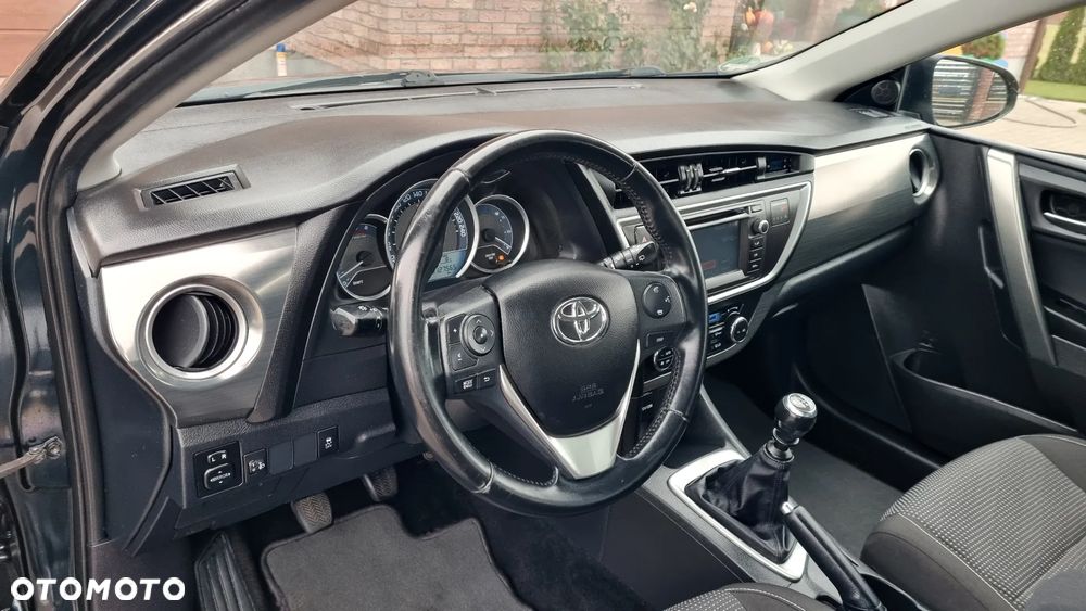 Toyota Auris 1.6 Valvematic Comfort - 13