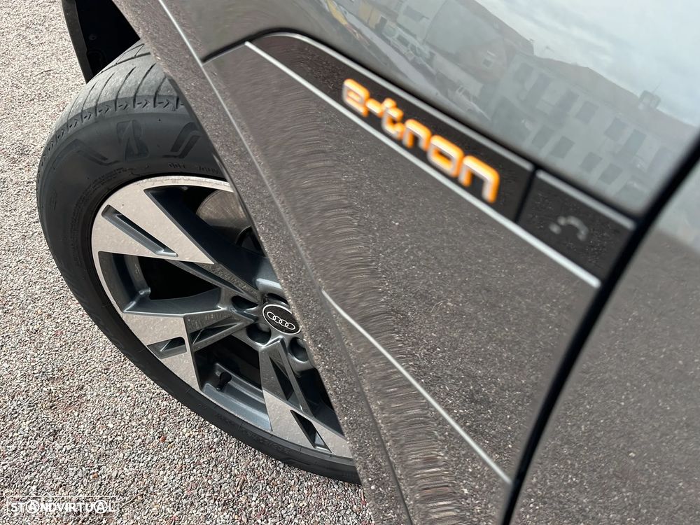 Audi e-tron - 40