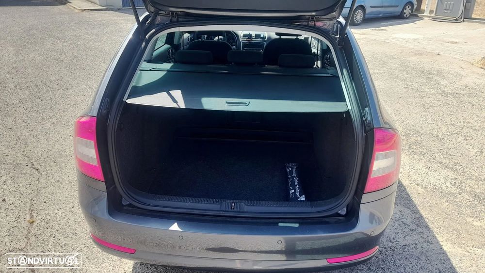 Skoda Octavia 1.4 TSI FAMILY - 3