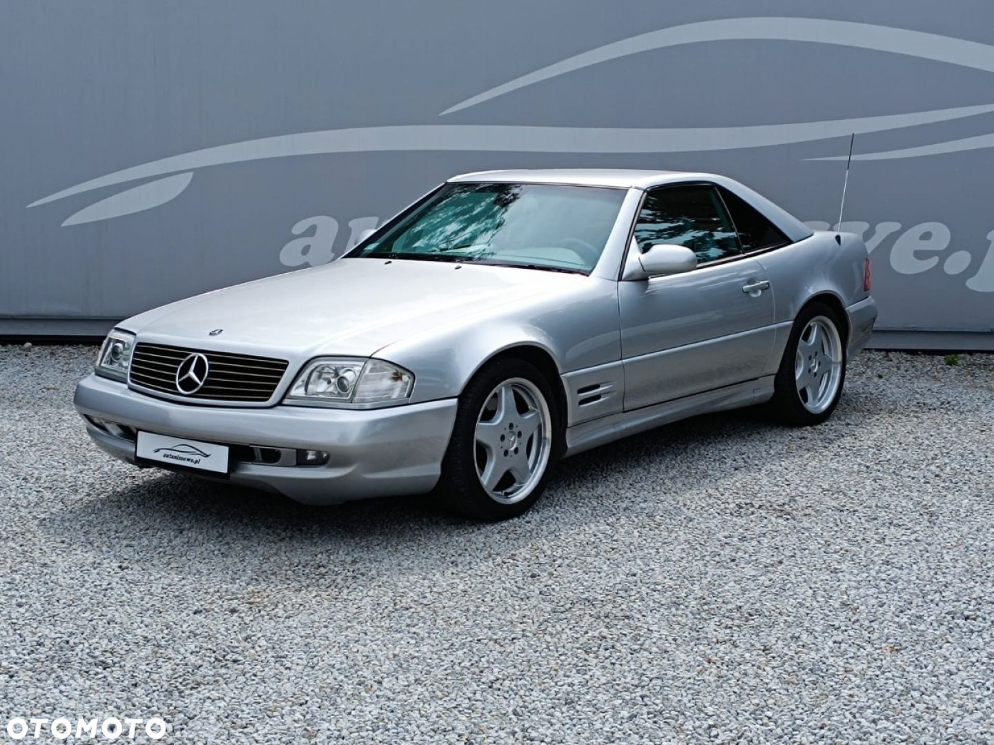 Mercedes-Benz SL - 32