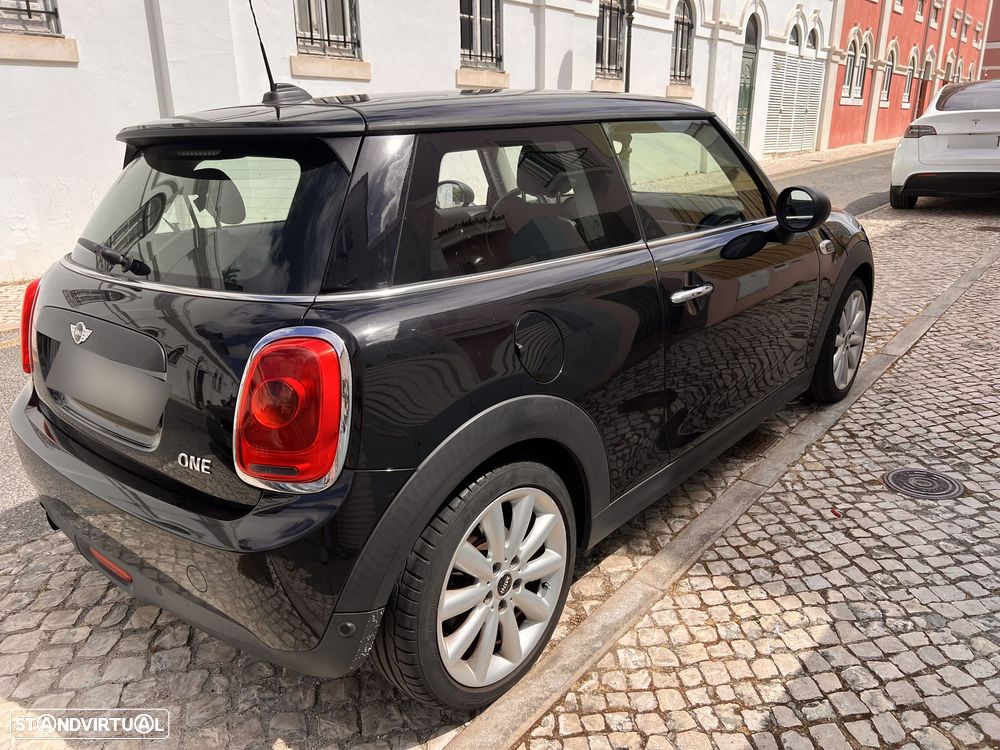 MINI 3 Portas - 14
