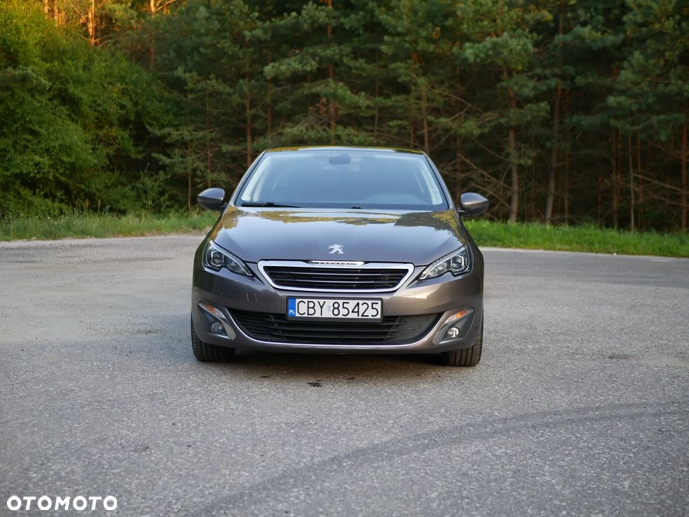 Peugeot 308 1.6 e-HDi Allure S&S - 4