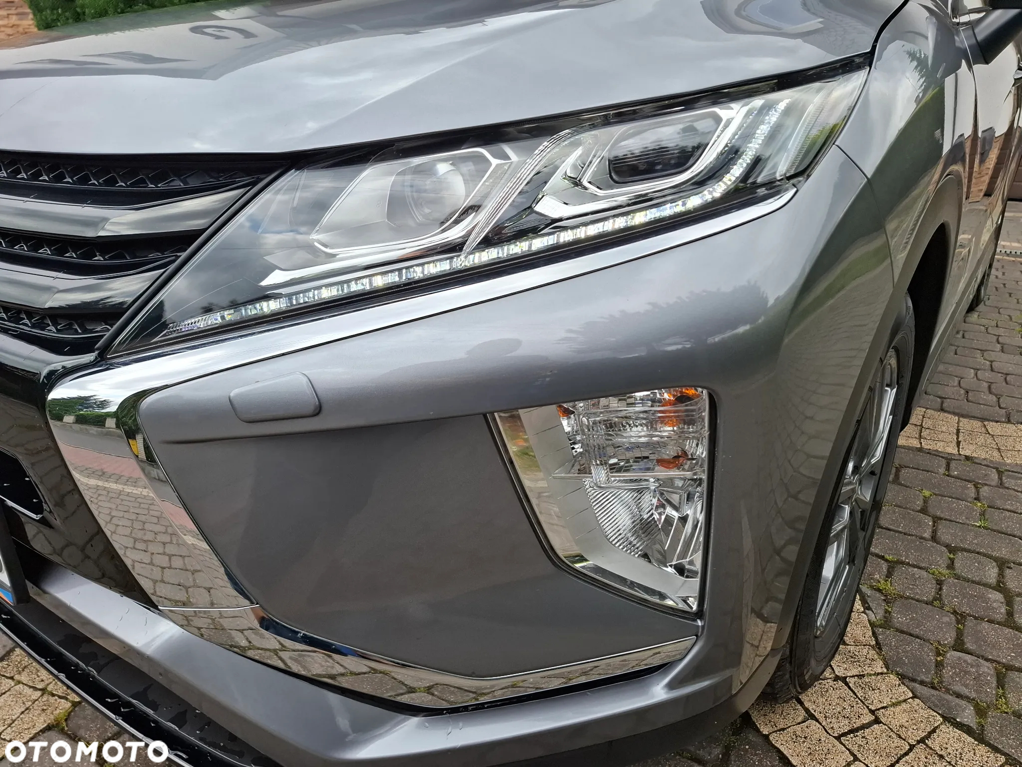 Mitsubishi Eclipse Cross - 10