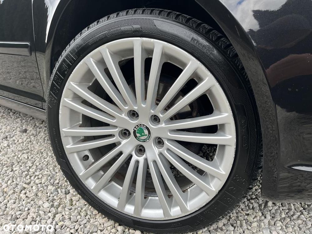 Skoda Octavia 1.6 TDI DPF Ambiente - 35