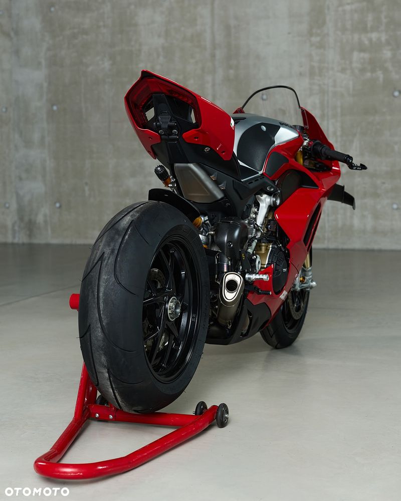 Ducati Panigale V4 - 5