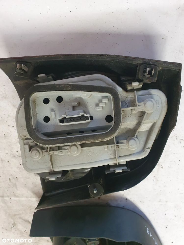 * KOMPLET LAMP TYLNYCH VOLKSWAGEN POLO 9N SPORT TUNING - 13