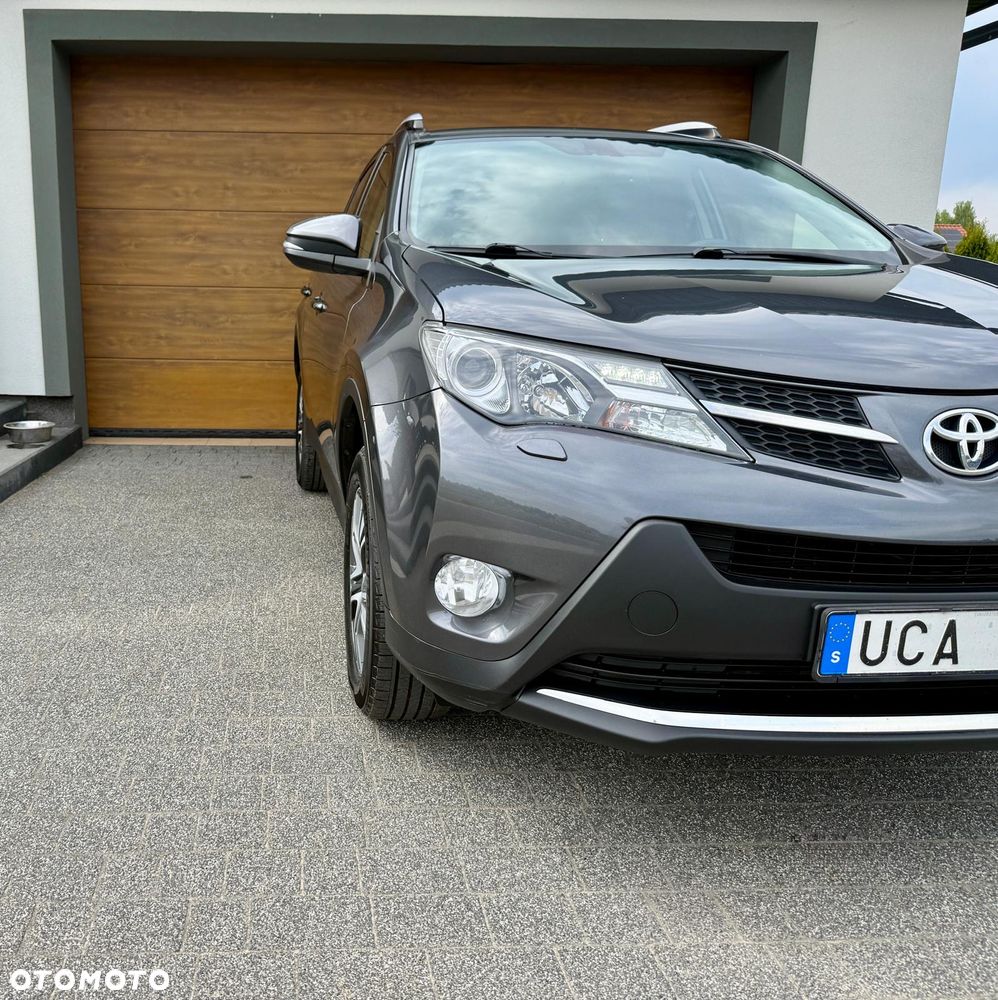 Toyota RAV4 - 9