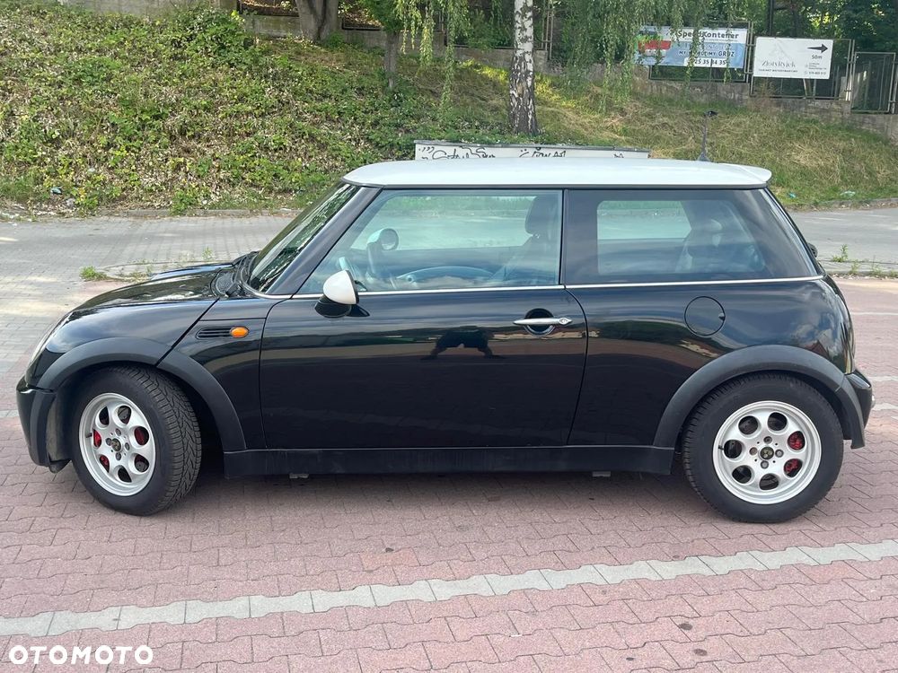 MINI Cooper Seven - 9