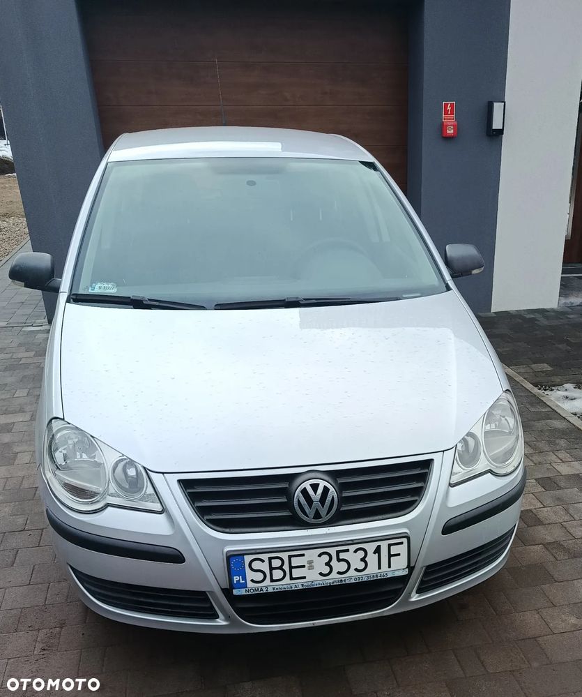 Volkswagen Polo 1.4 16V Trendline - 1