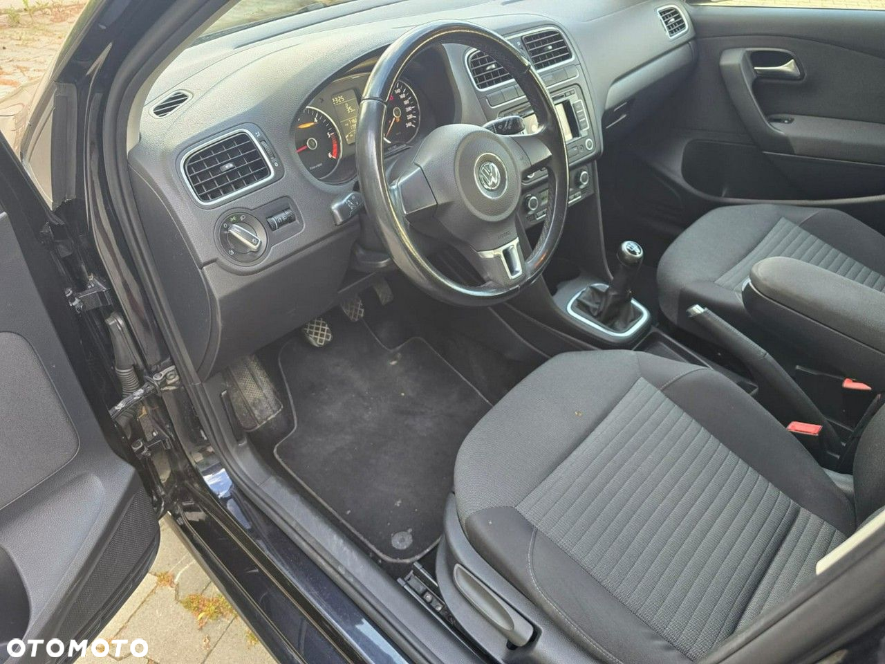 Volkswagen Polo - 16