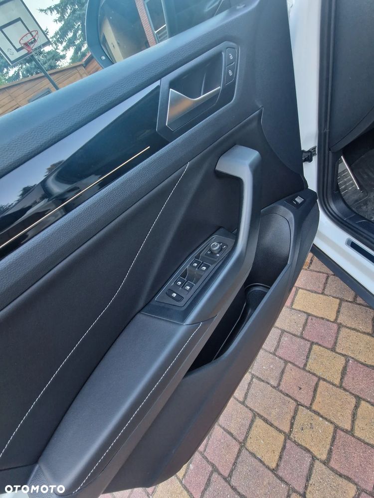 Volkswagen T-Roc 1.5 TSI R-Line Plus DSG - 12