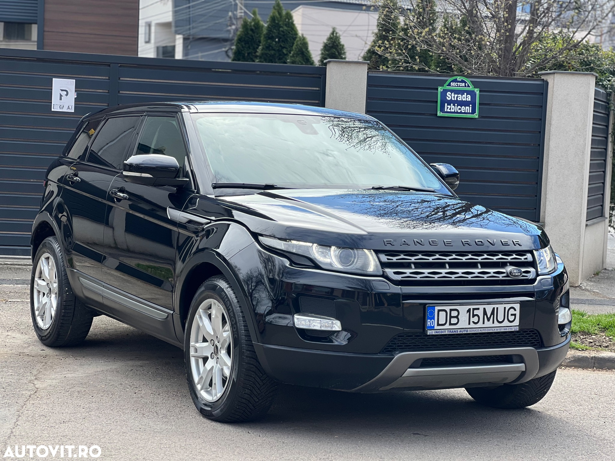 Land Rover Range Rover Evoque - 2