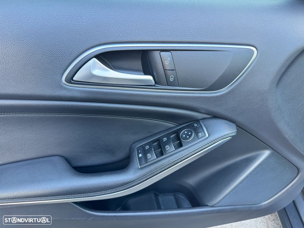 Mercedes-Benz GLA 220 CDI Style - 13