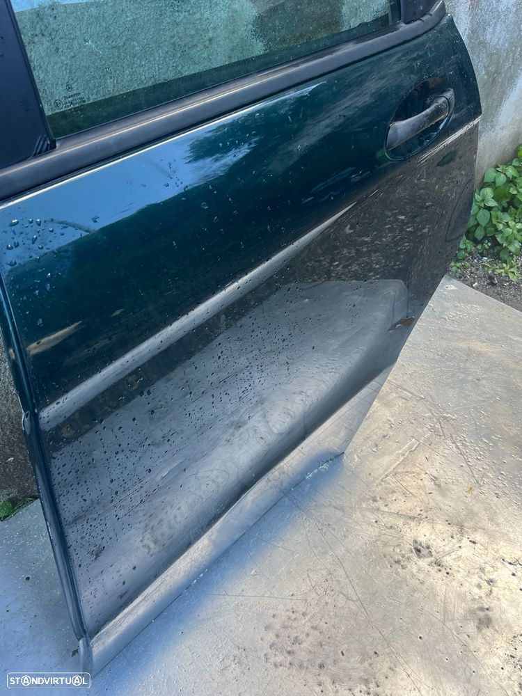 Porta Mercedes Classe A w169 tras esquerda  Também temos:  Botao vidros botoes dos  Elevador  Espelho retrovisor  Vidro  Pistola fechadura - 3